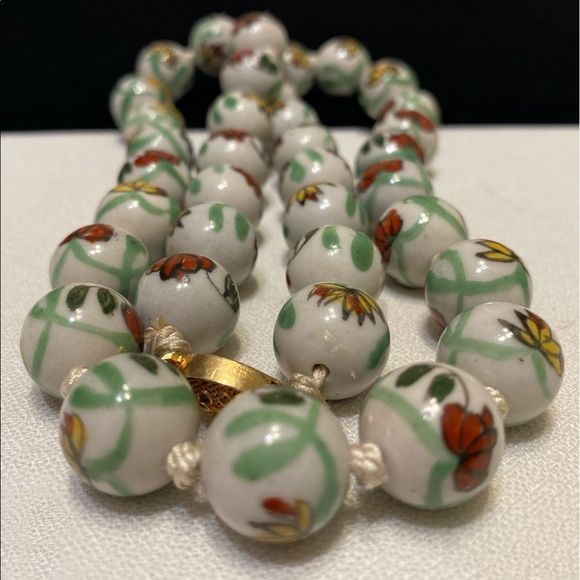 Vintage Hand Painted Bead Necklace - Picture 2 of 14